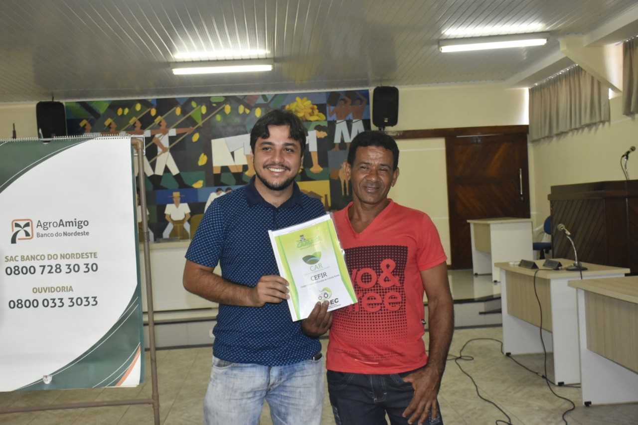 Camacã: Prefeitura entrega CEFIR de graça para Pequenos Produtores